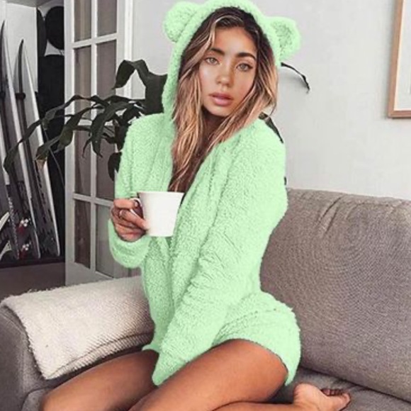 Fleecey Sherpa Ear Hooded Romper - new! ✨😍 - Picture 1 of 14